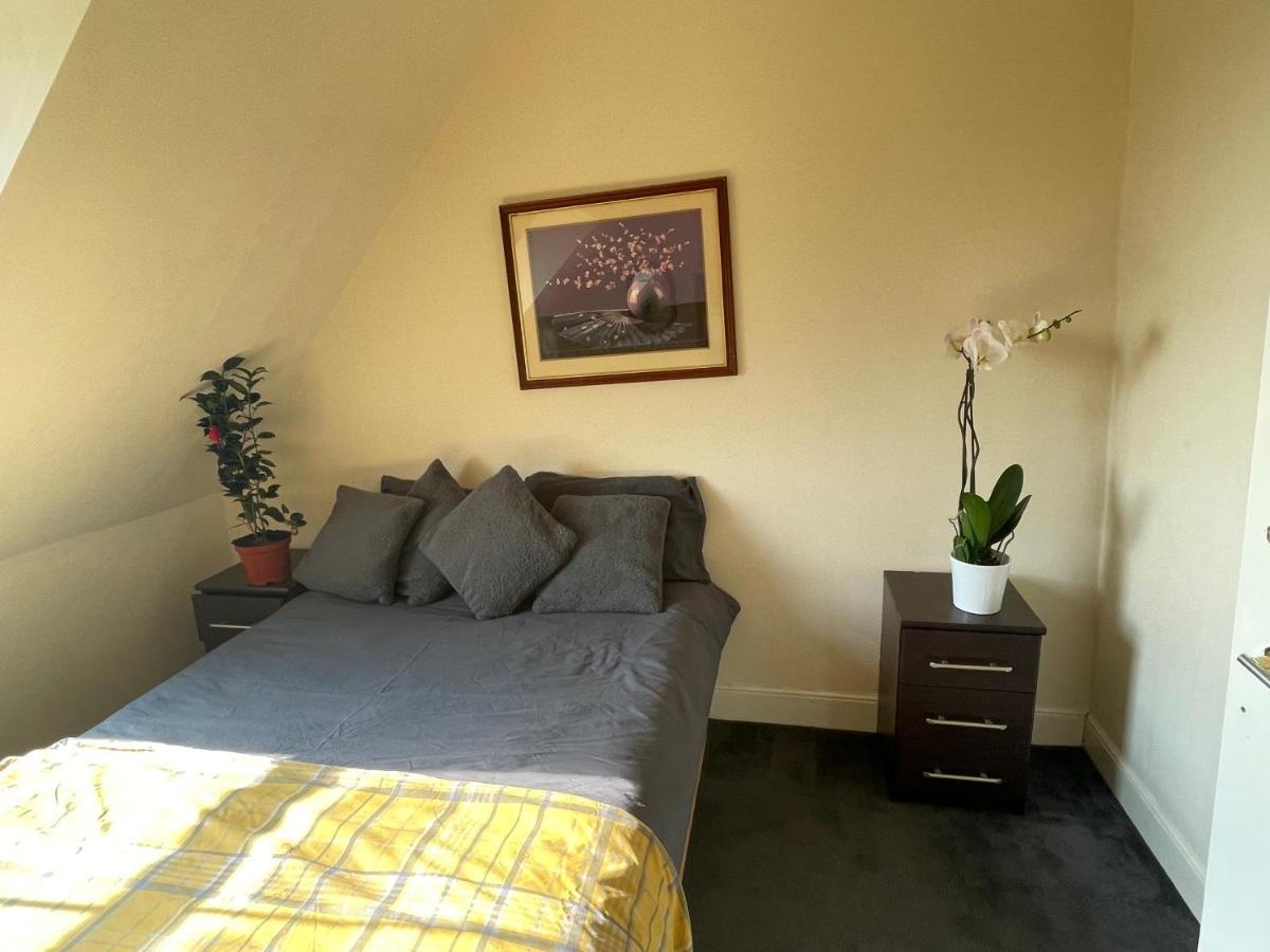 Vibrant & Cosy London Apartment Near Wembley Екстер'єр фото